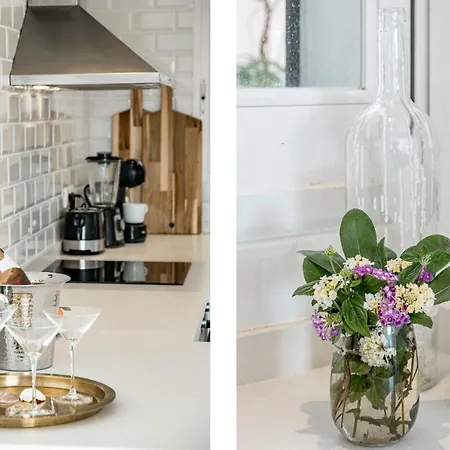 Stunning 2 Bedroom Townhouse With Serene Terrace And Charming Mountain Views Nyaraló *