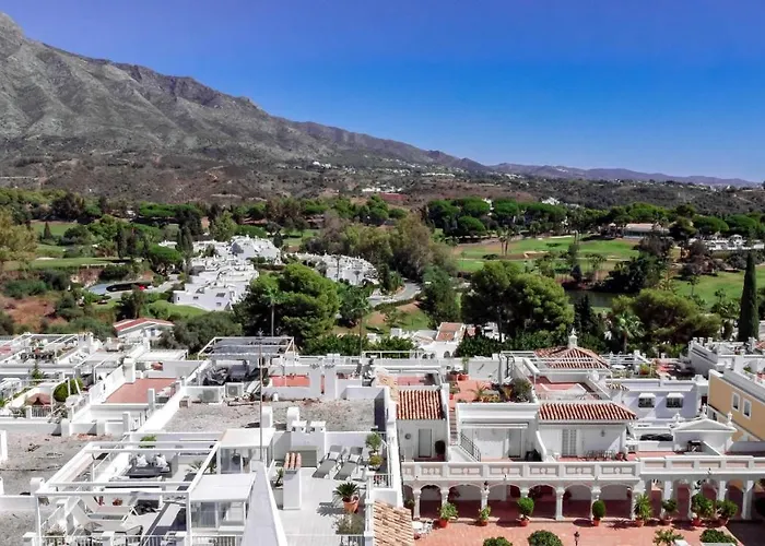 Stunning 2 Bedroom Townhouse With Serene Terrace And Charming Mountain Views